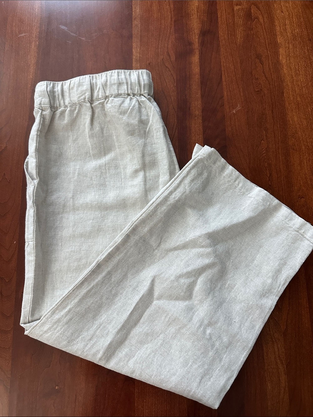 Liz Claiborne Light Beige Elastic-Waist cropped Linen Pants